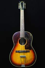 Gibson B-25-12 Sunburst de 1967