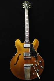 Gibson ES-335 Burgundy Sparkle Maestro de 1968