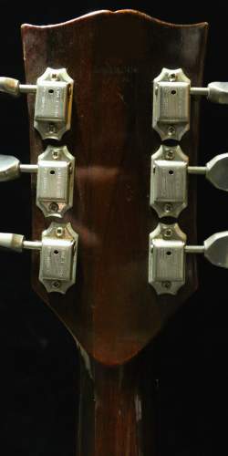 Gibson J-50 Deluxe de 1973