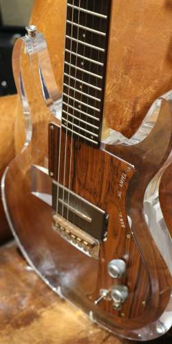 Ampeg ADA6 Dan Armstrong Lucite Guitar Reissue Clear de 2007