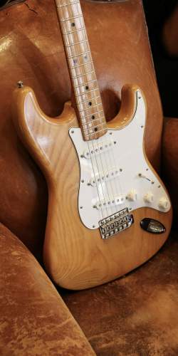 Fender Stratocaster Natural de 1973
