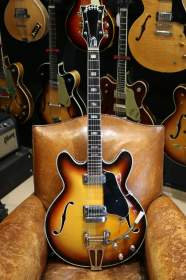 Crucianelli Elite "Type ES-335" Sunburst de 1970'