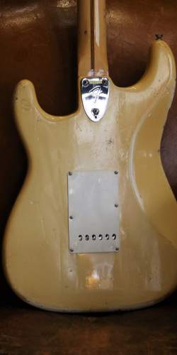 Fender Stratocaster Olympic White de 1974