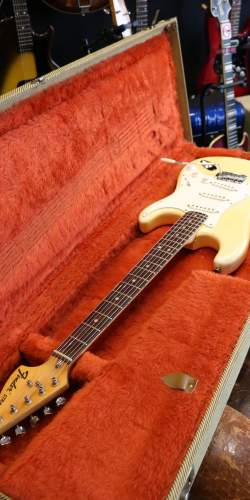 Fender Stratocaster Olympic White de 1975