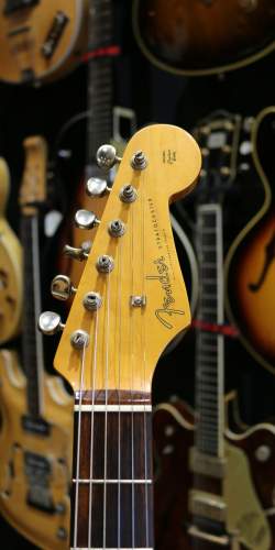 Fender Stratocaster CIJ Black de 1998