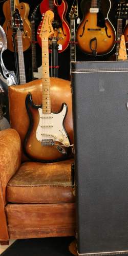 Fender Stratocaster Sunburst de 1974
