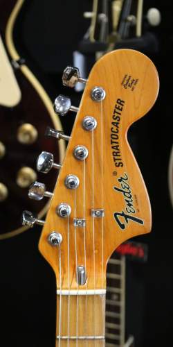 Fender Stratocaster Naturelle de 1972 (revernie)