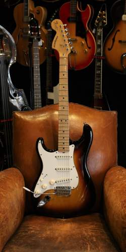 Fender Stratocaster Gaucher Sunburst de 1978