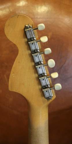 Fender Musicmaster II Red de 1966