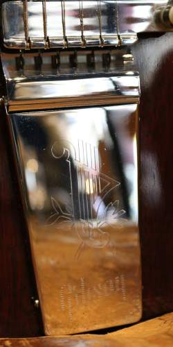 Gibson SG Standard "Large Guard" Maestro Vibrola Cherry Red de 1968