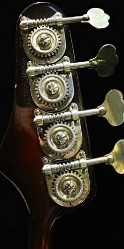 Hagström Coronado IV Sunburst de 1965