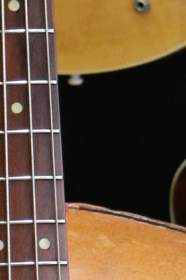 Fender Jazz Bass Olympic White Serie L de 1965