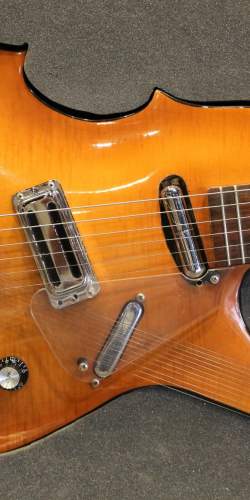 Philippe Dubreuille Guitare / Cithare de 1998