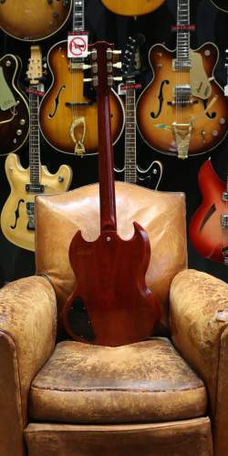 Gibson 64’ SG Standard  Custom Shop Murphy Lab With Maestro Vibrola Cherry Red Aged de 2022