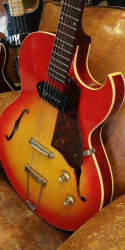 Gibson ES-125 TC Cherryburst de 1966