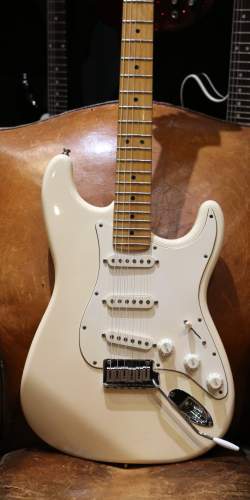 Fender American Standard Stratocaster Olympic White de 1997