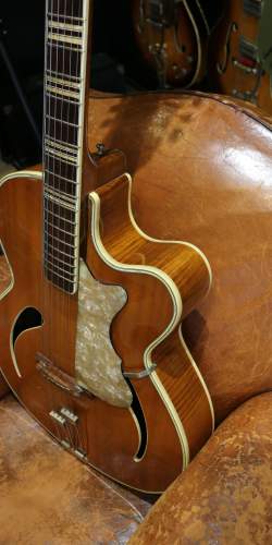Hofner 462 Naturelle des 1960's