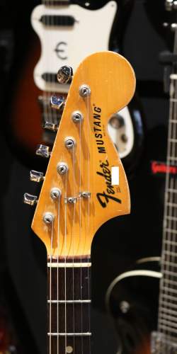 Fender Mustang Mocha / Walnut de 1976