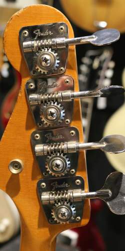 Fender Jazz Bass sunburst de 1967