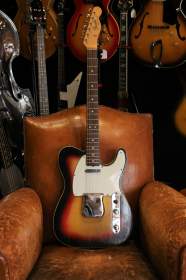 Fender Custom Telecaster Sunburst de 1965