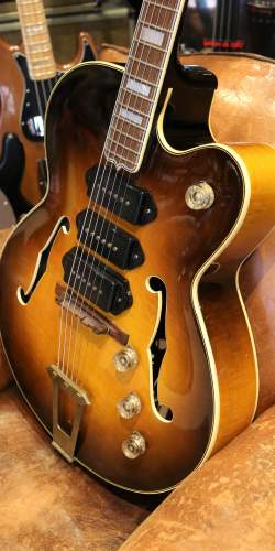 Gibson ES-5 Sunburst de 1951
