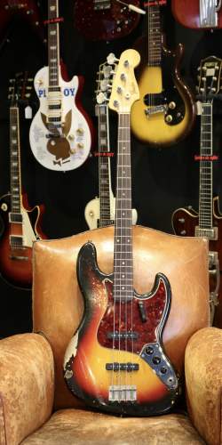 Fender Jazz Bass Sunburst de 1962
