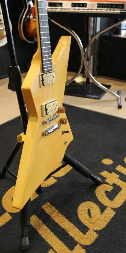Gibson Explorer XPL Custom Shop Ivory de 1985