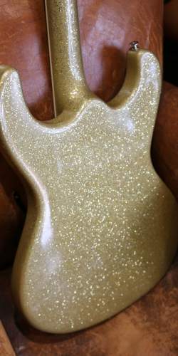 Guitare Type Mosrite série "Discoramones" Gold Sparkle Phillipe Dubreuille de 2020