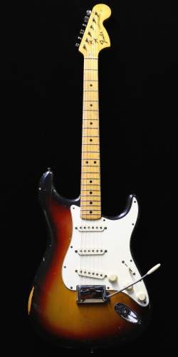 Fender Stratocaster Sunburst de 1975