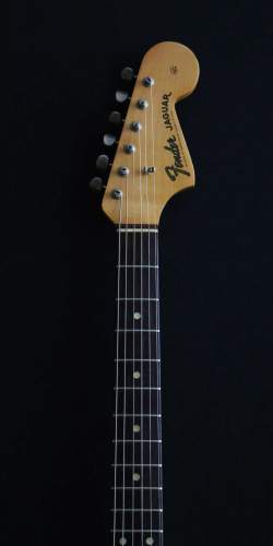 Fender Jaguar série L Sunburst de 1965