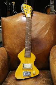 Hondo Chiquita Yellow de 1980's