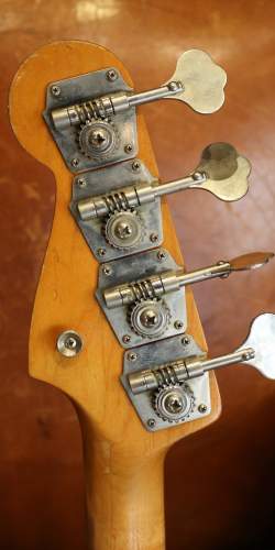 Fender Precision Sunburst de 1966