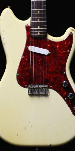Fender Musicmaster Olympic White de 1964