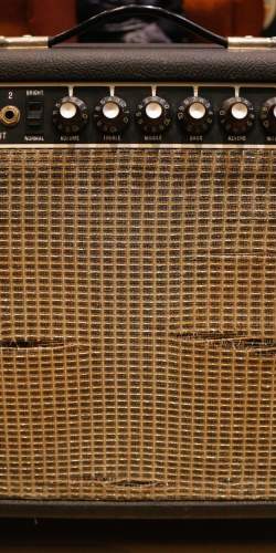 MusicMan 210 Sixty Five de 1977