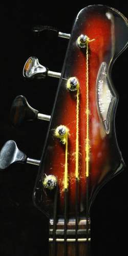 Burns Vista Sonic Bass Sunburst de 1961