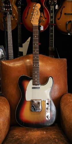 Fender Custom Telecaster Sunburst de 1965