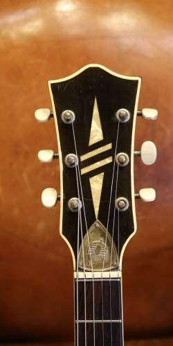 Framez Hollywood 3 Pickups Sparkleburst 1960's