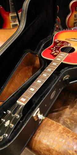 Gibson Hummingbird Cherryburst de 1978