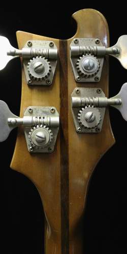 Rickenbacker 4001 Walnut de 1975