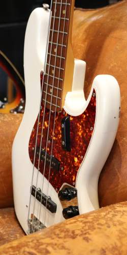 Fender Jazz Bass Olympic White Serie L de 1965