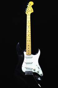 Fender Stratocaster Custom Color Black de 1974