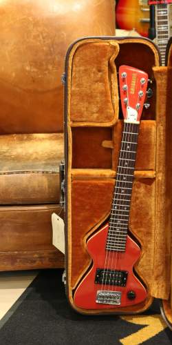 Hondo Chiquita Red des 1980's