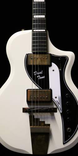 Supro Dual Tone David Bowie Artic White de 1960's