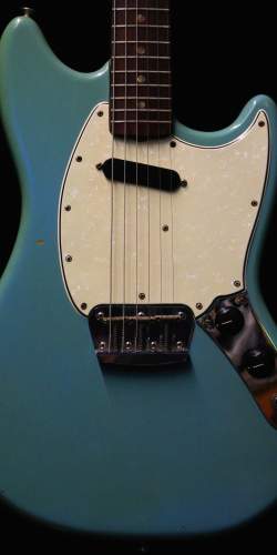 Fender Musicmaster Grey Bottom Daphne Blue de 1966