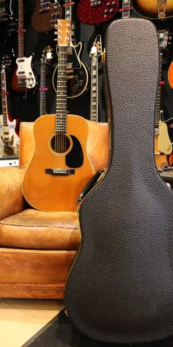 Martin D-28 Naturelle de 1971