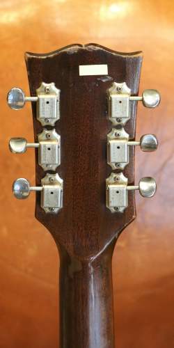 Gibson J-50 Deluxe de 1972